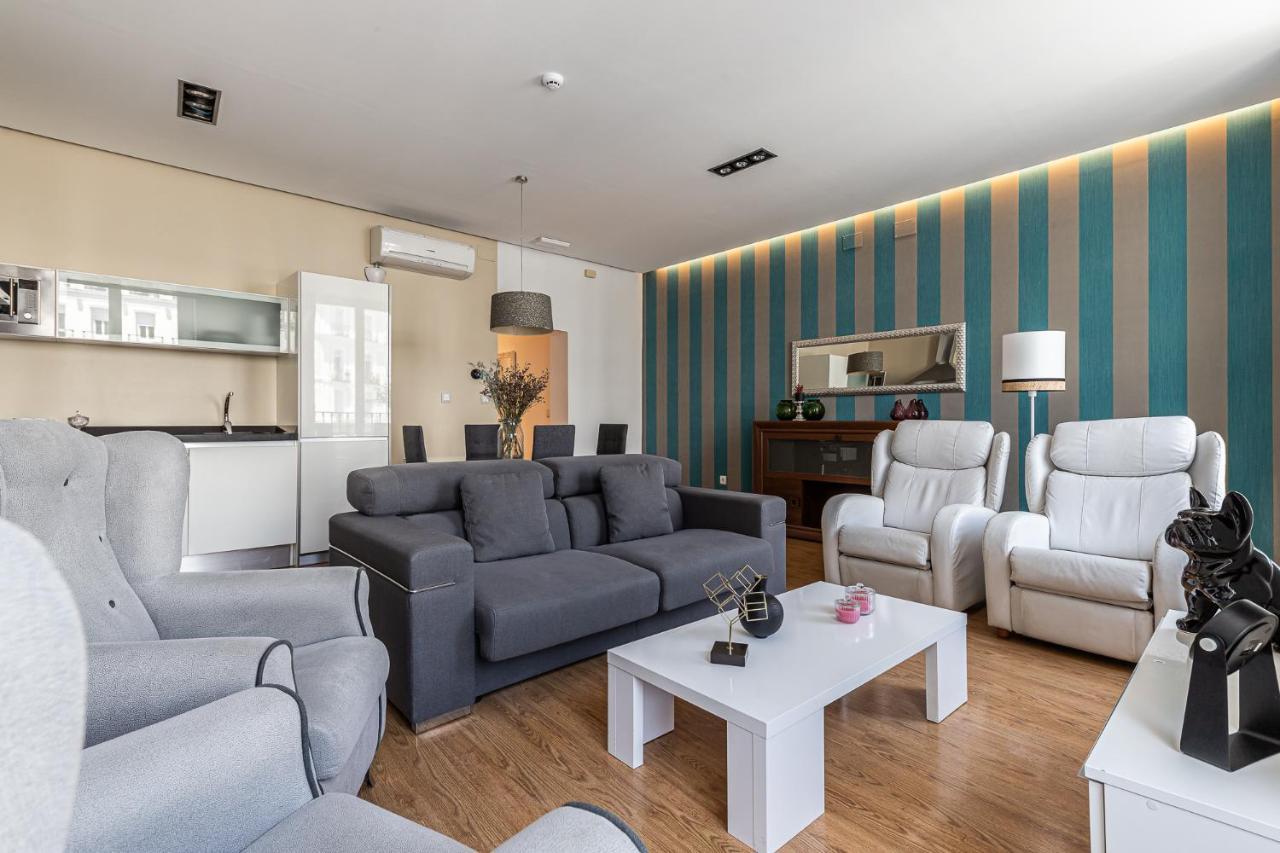 Waou Apartamentos En Sol Deluxe 2 Madrid Luaran gambar