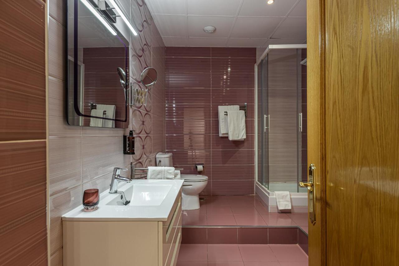 Waou Apartamentos En Sol Deluxe 2 Madrid Luaran gambar
