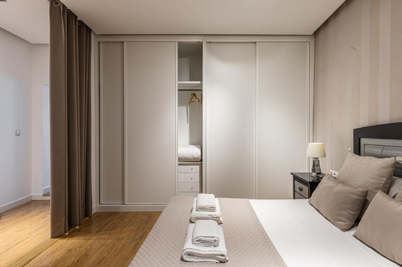 Waou Apartamentos En Sol Deluxe 2 Madrid Luaran gambar